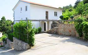 Poseidon Apartments